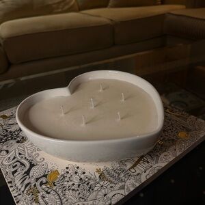 Vanilla caramel soy wax candle